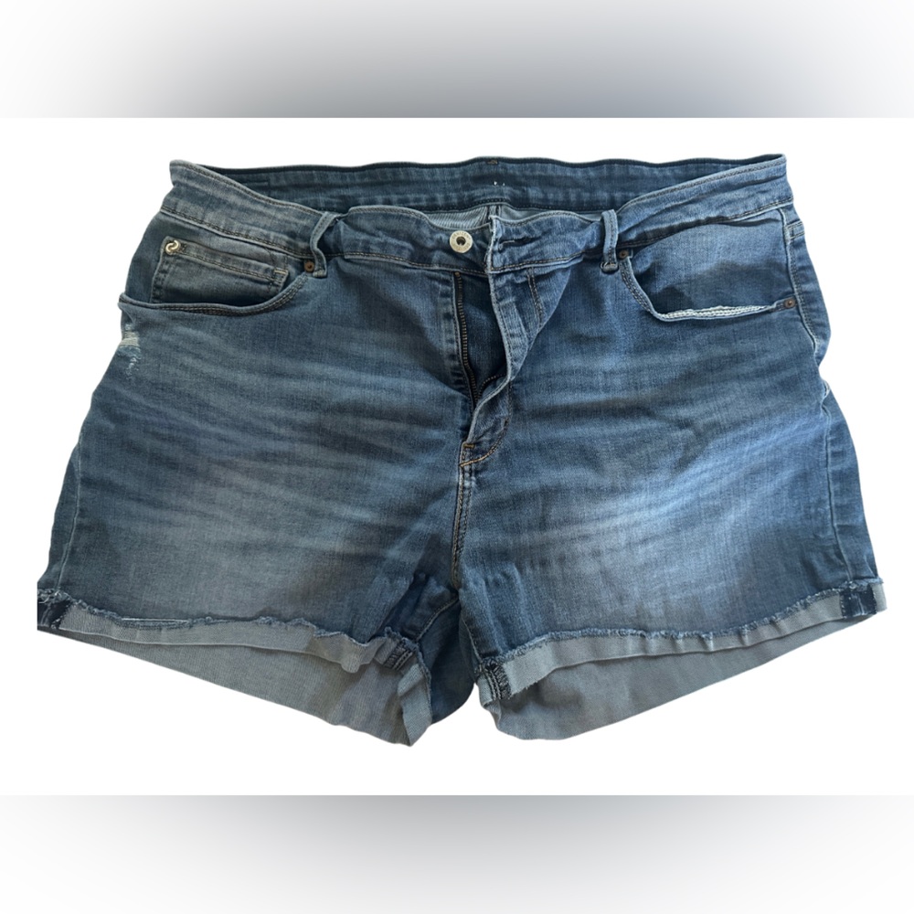Denizen from Levi's Light Blue Denim Jeans